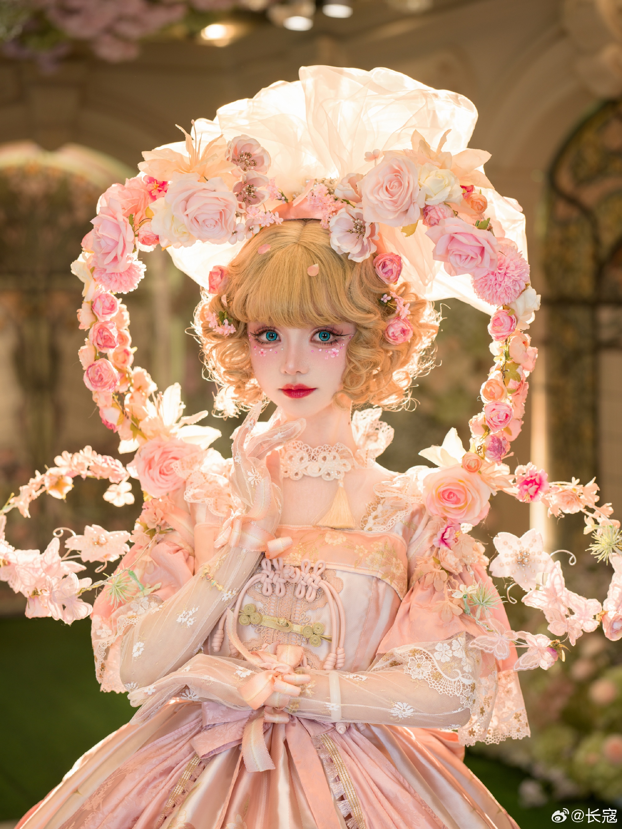 LOLITA 花蝶争艳,灼灼其华 繁花浪漫,簇拥为辫@长寇 | 长寇cos花蝶争艳,灼灼其华 繁花浪漫,簇拥为辫-coser家,cosplay爱好者,二次元聚集地,动漫文化,新番资讯,ACG,Coser展示