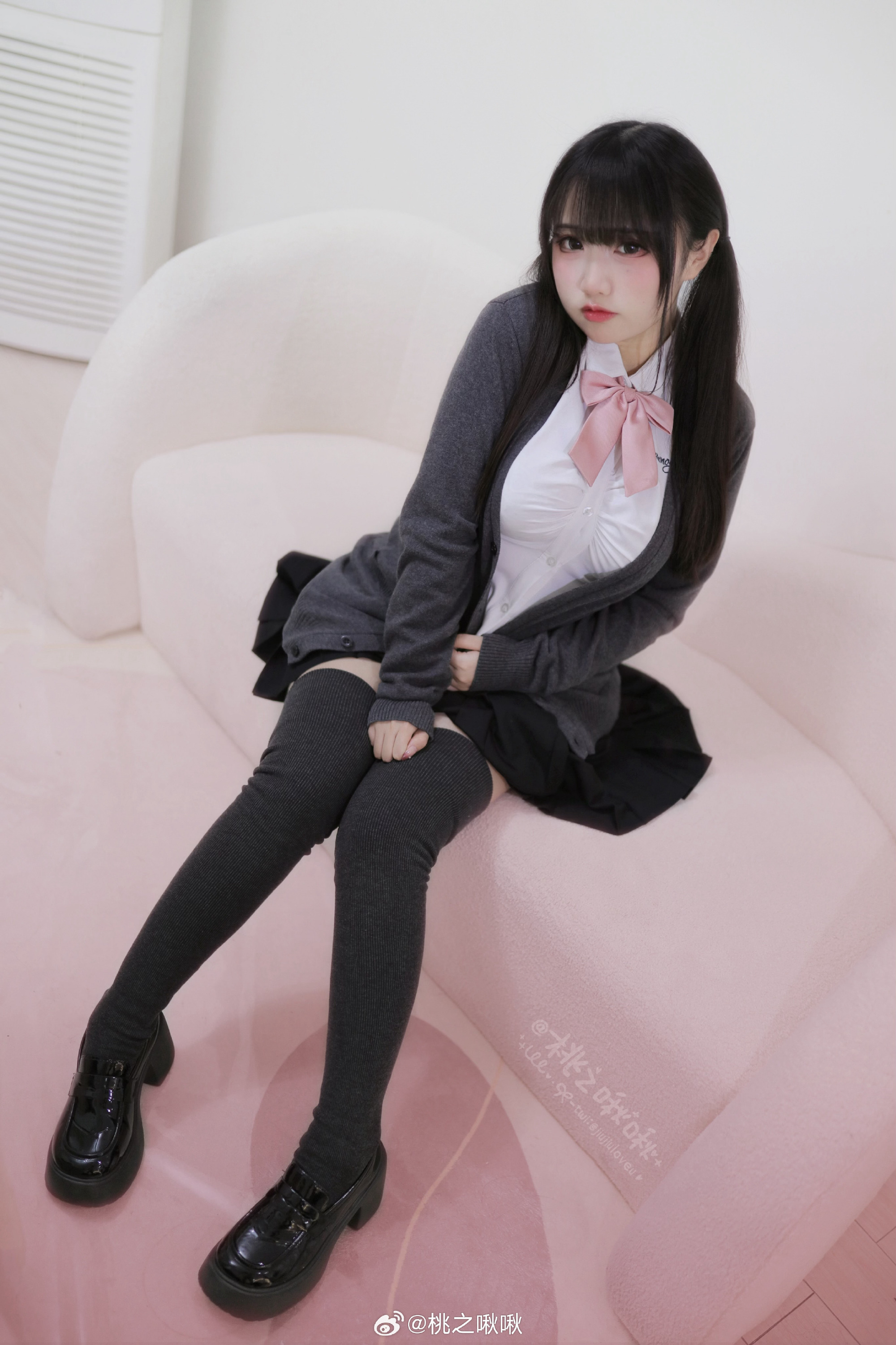 不愧是jk制服 我一个屌丝穿都介么可爱₍ ᐢ. ̫ .ᐢ ₎ ​​​~@桃之啾啾 | 桃之啾啾cos不愧是jk制服 我一个屌丝穿都介么可爱₍ ᐢ. ̫ .ᐢ ₎ ​​​~-coser家，cosplay爱好者，二次元聚集地，动漫文化，新番资讯，ACG，Coser展示