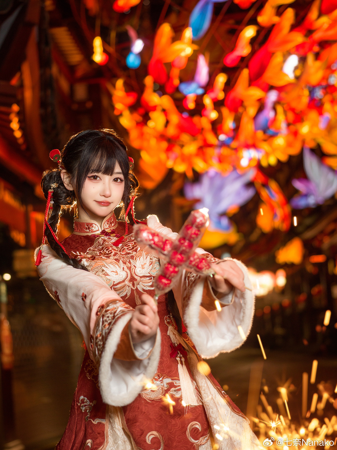 汉服 穿汉服过春节@七奈Nanako | 七奈Nanakocos穿汉服过春节-coser家，cosplay爱好者，二次元聚集地，动漫文化，新番资讯，ACG，Coser展示