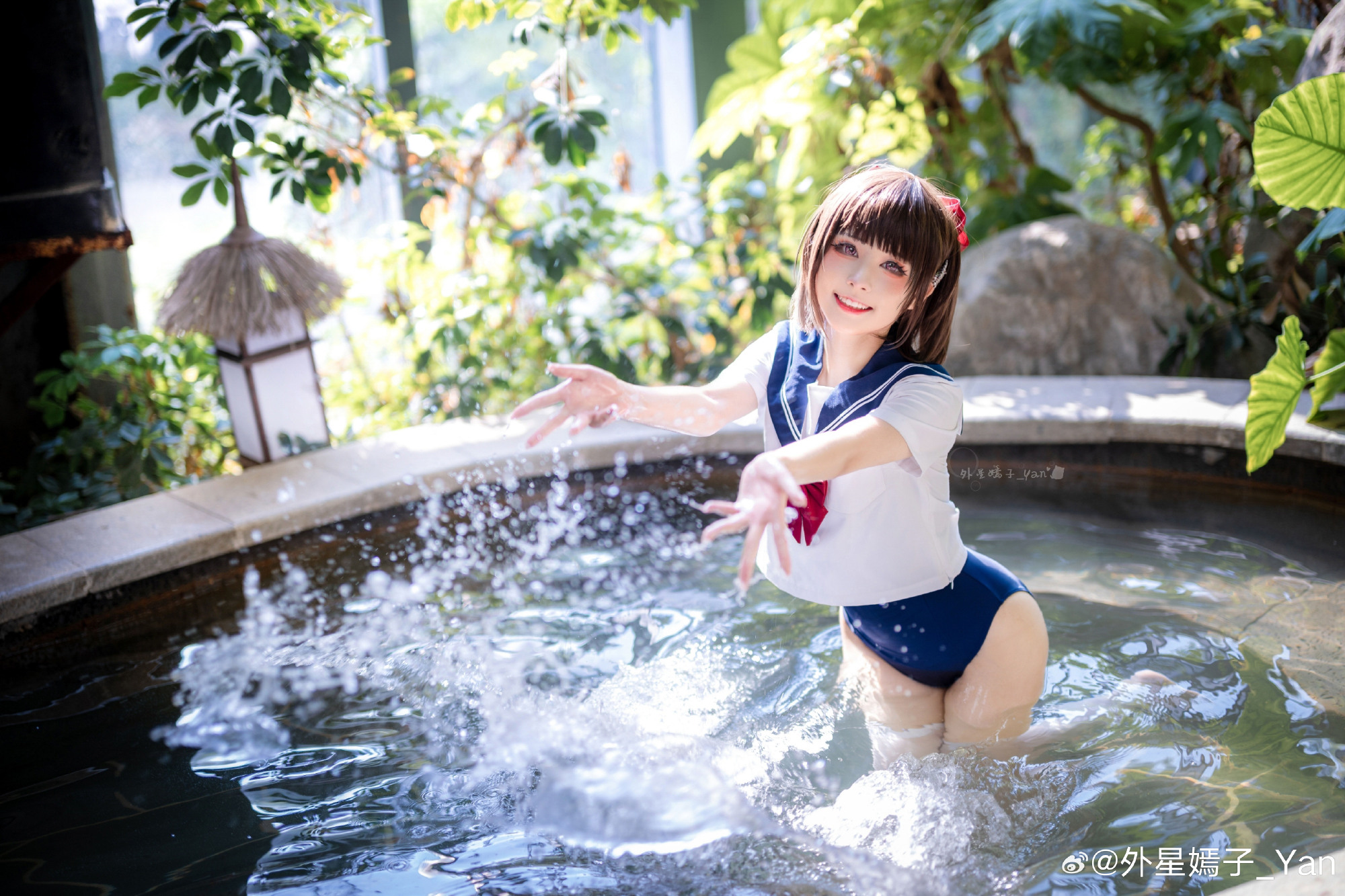 爱夏日的微风，旁晚的黄昏，还有刚巧就在的你❤~ JK制服@外星嫣子_Yan 第3张