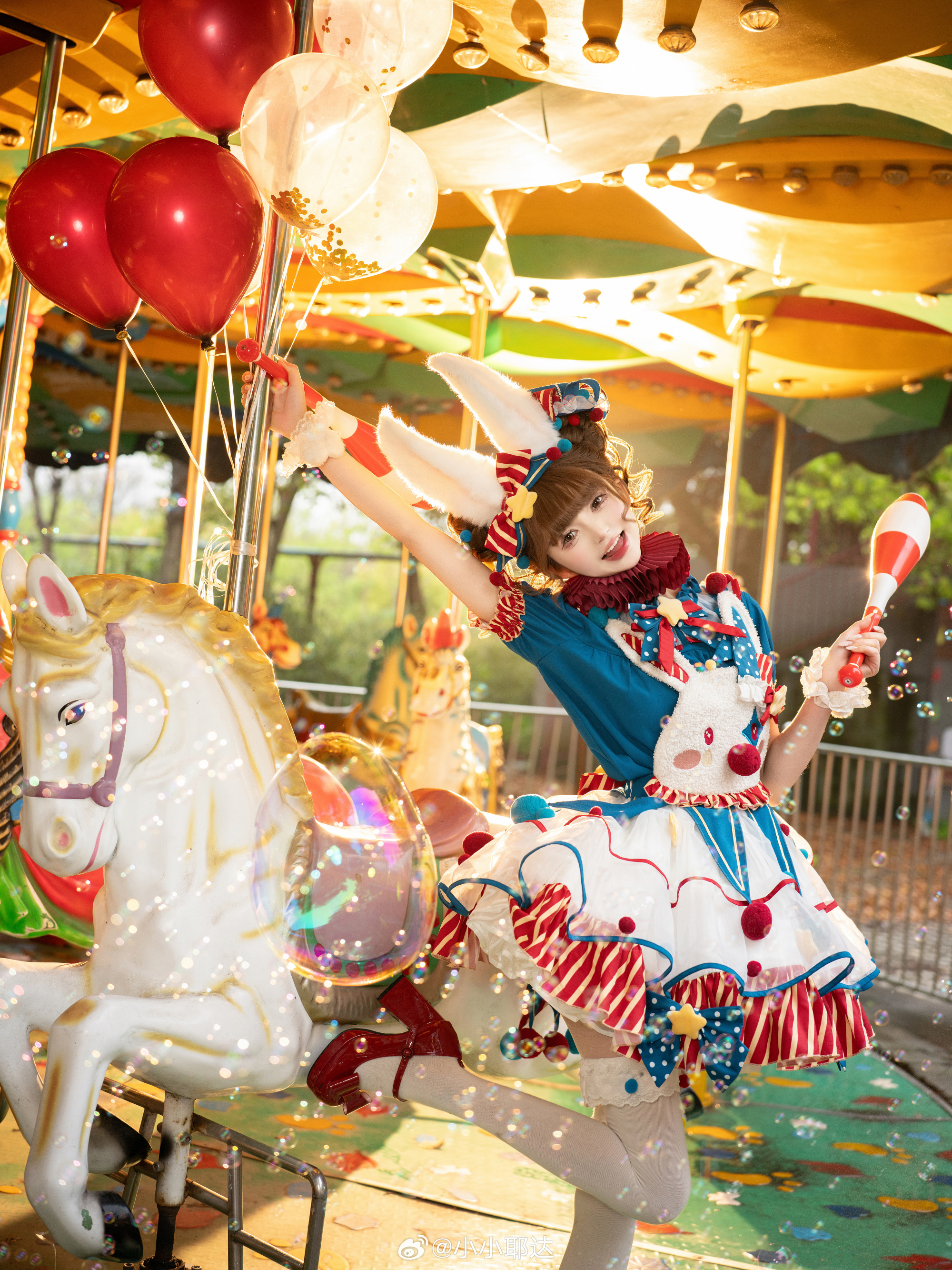 LOLITA 世界像个马戏团🎪@小小耶达 第4张