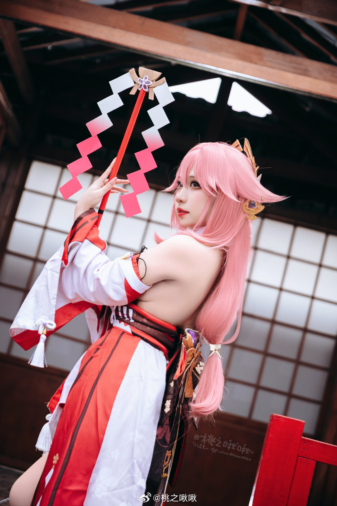 COSPLAY 原神 ⛩️ 华紫樱绯·八重神子 ⛩️@桃之啾啾 第3张