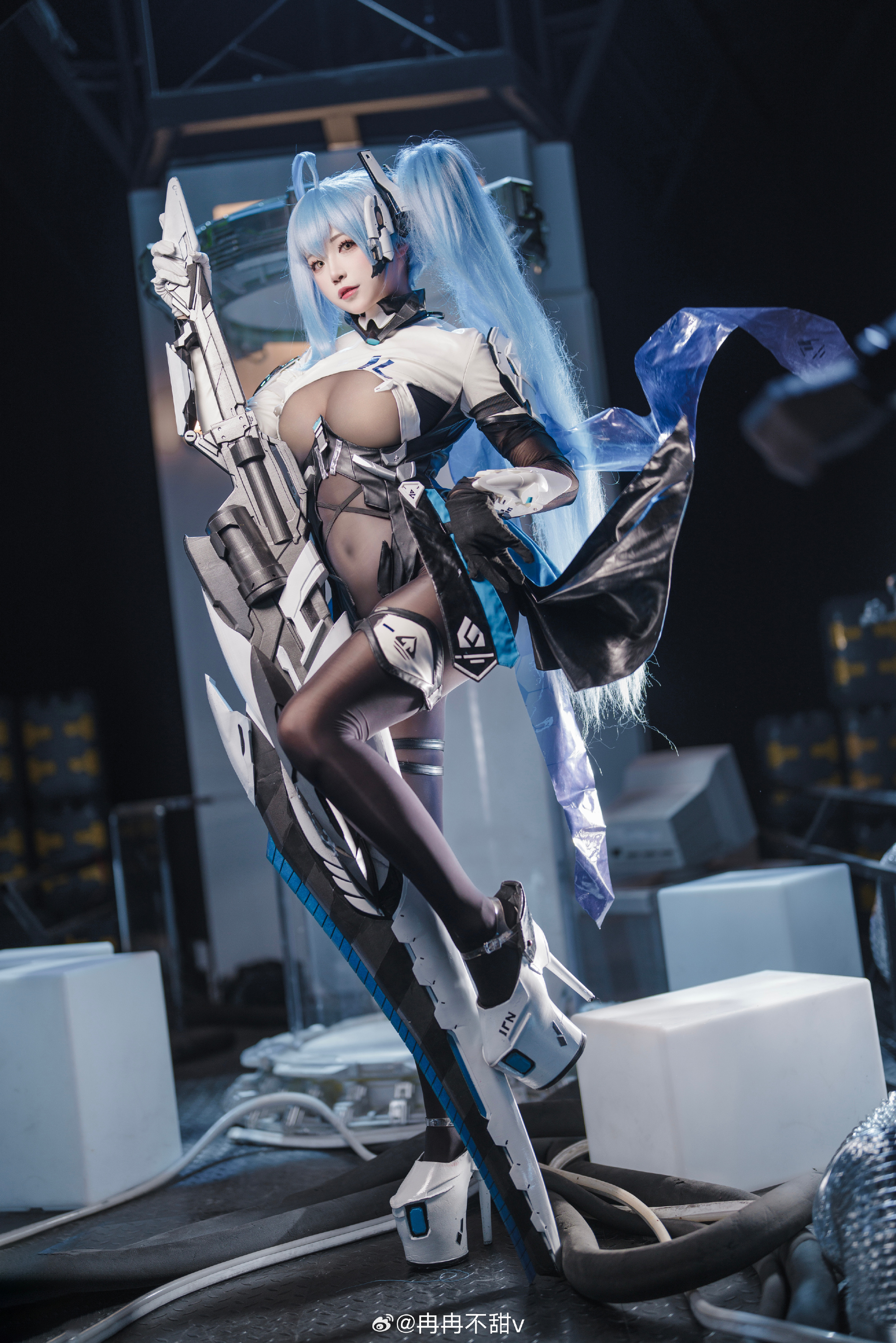 COSPLAY 总队长，需要我的时候尽管吩咐… 交错战线 杜兰德尔@冉冉不甜v 第2张