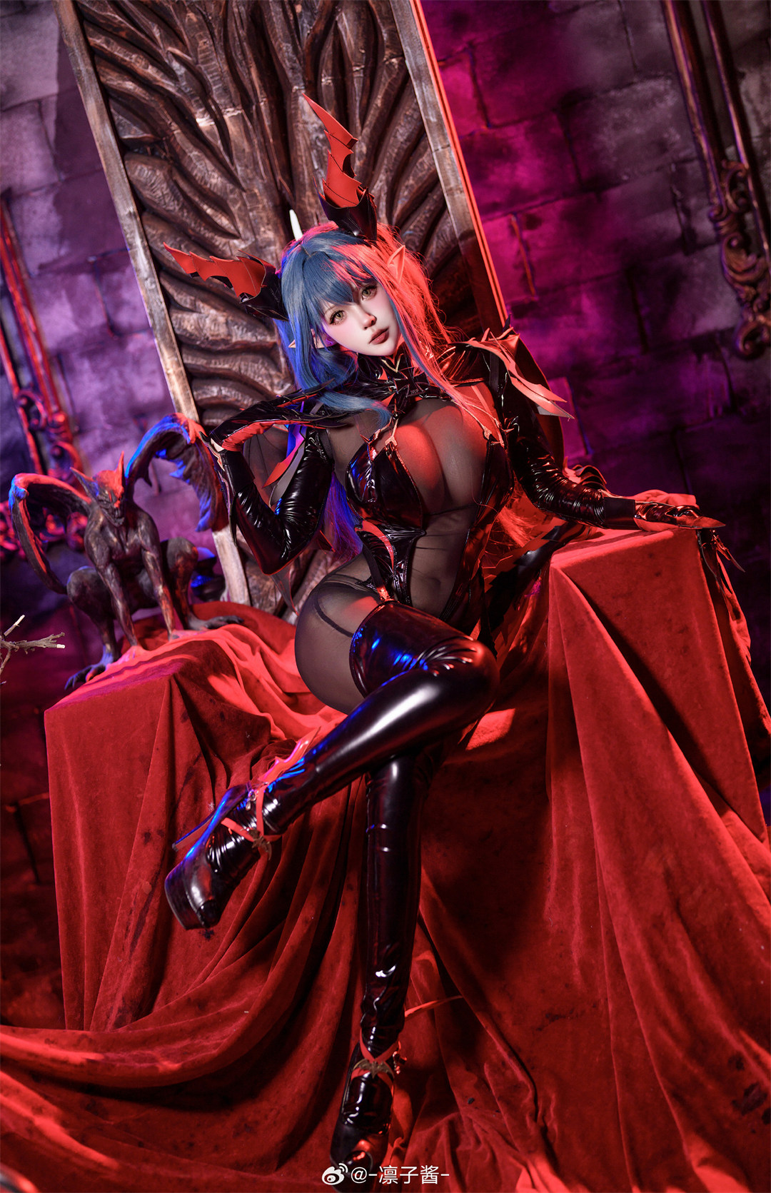 cosplay 别以为能像掌控别的家伙那样轻易掌控我。瑞吉娜（雷根斯堡）@-凛子酱- 第3张