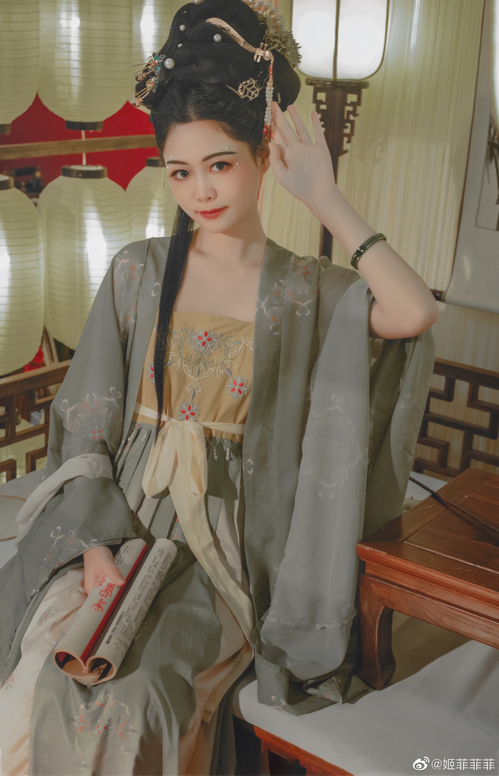 竹雨松风琴韵， 茶烟梧月书声。@姬菲菲菲 | 姬菲菲菲cos竹雨松风琴韵， 茶烟梧月书声。-coser家，cosplay爱好者，二次元聚集地，动漫文化，新番资讯，ACG，Coser展示