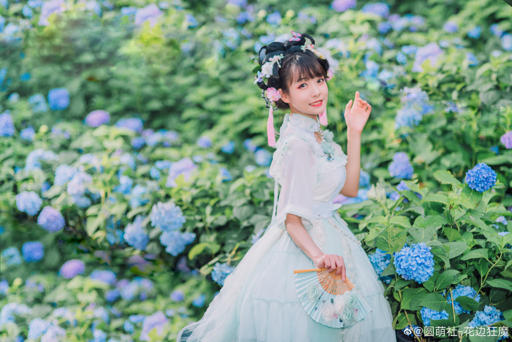 lolita装扮 拍着拍着就成了夜景 @圆萌社-花边狂魔 | 圆萌社-花边狂魔coslolita装扮 拍着拍着就成了夜景-coser家，cosplay爱好者，二次元聚集地，动漫文化，新番资讯，ACG，Coser展示