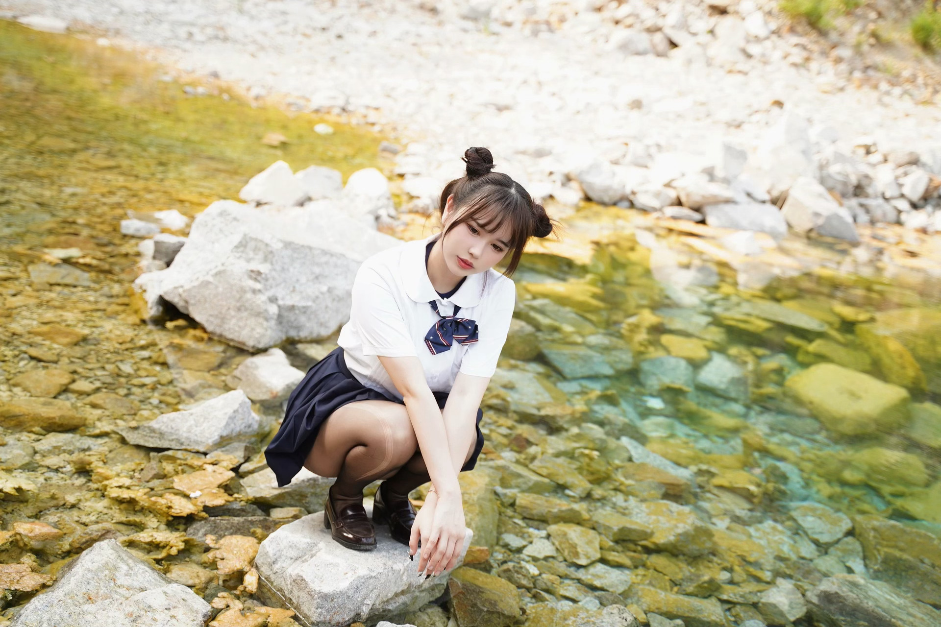 小溪边的水很清 天空也很蓝 所以来比赛吧 @Tina很妖孽呀 | Tina很妖孽呀cos小溪边的水很清 天空也很蓝 所以来比赛吧-吾爱cos - 52cos-我爱cos