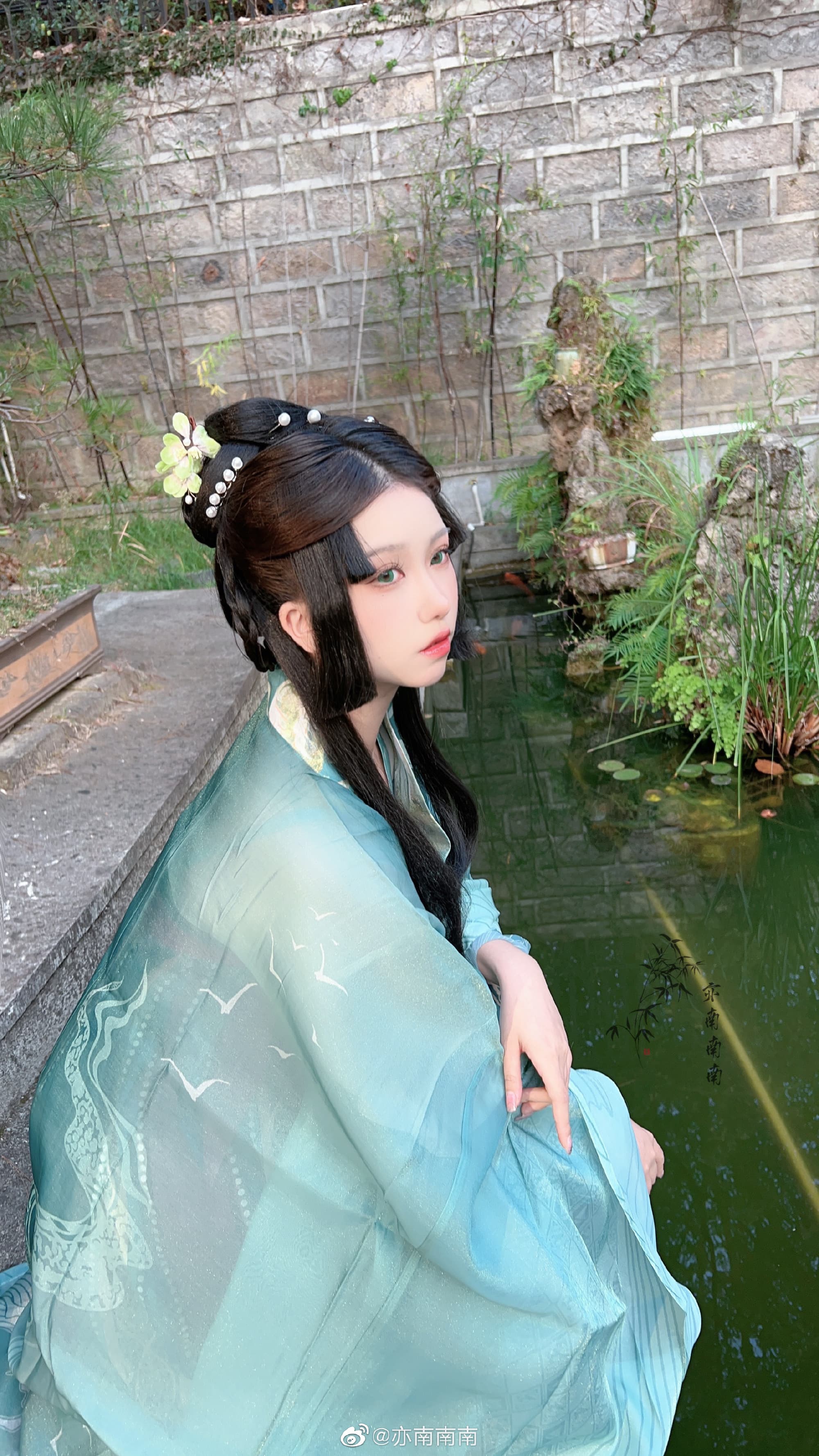 在老板家摸🐟 ​​​@亦南南南 | 亦南南南cos在老板家摸🐟 ​​​-吾爱cos - 52cos-我爱cos