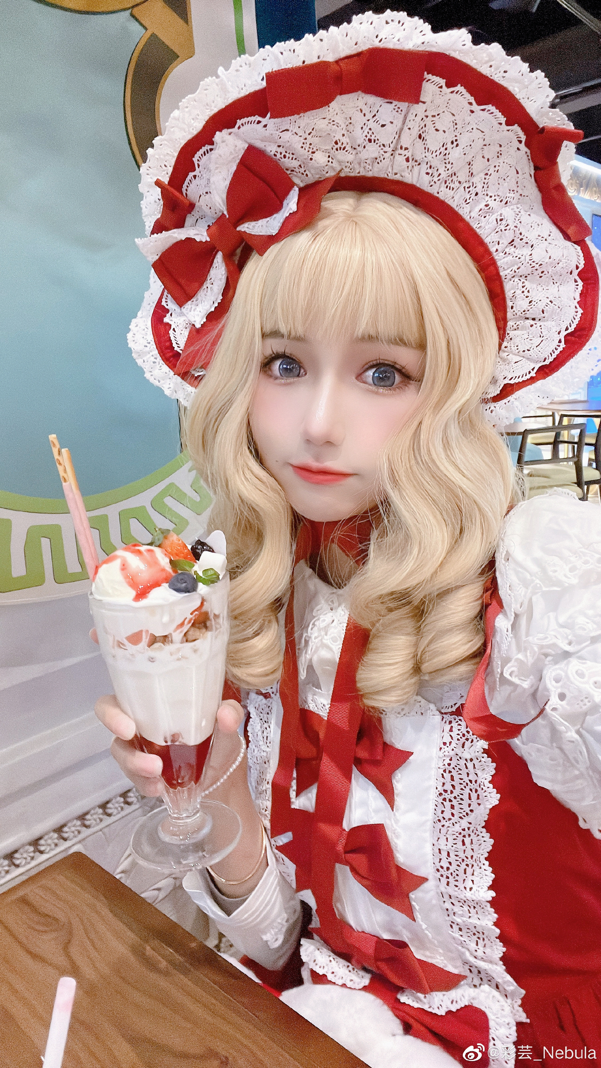 Lolita 🎄圣诞快乐🎄 @彩芸_Nebula 第2张