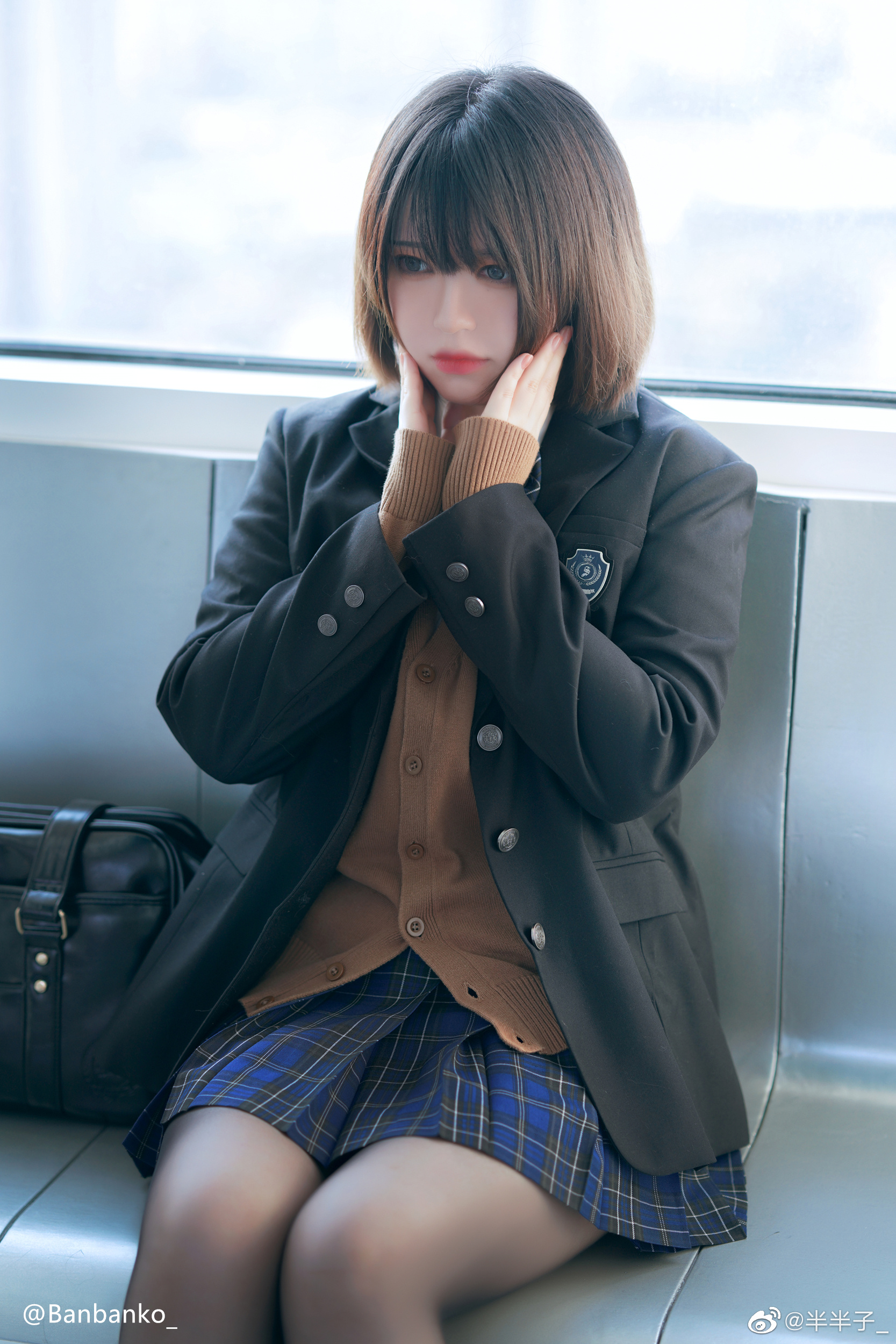 JK制服 🌸💼🚈@半半子_ | 半半子_cos制服 🌸💼🚈-coser家，cosplay爱好者，二次元聚集地，动漫文化，新番资讯，ACG，Coser展示
