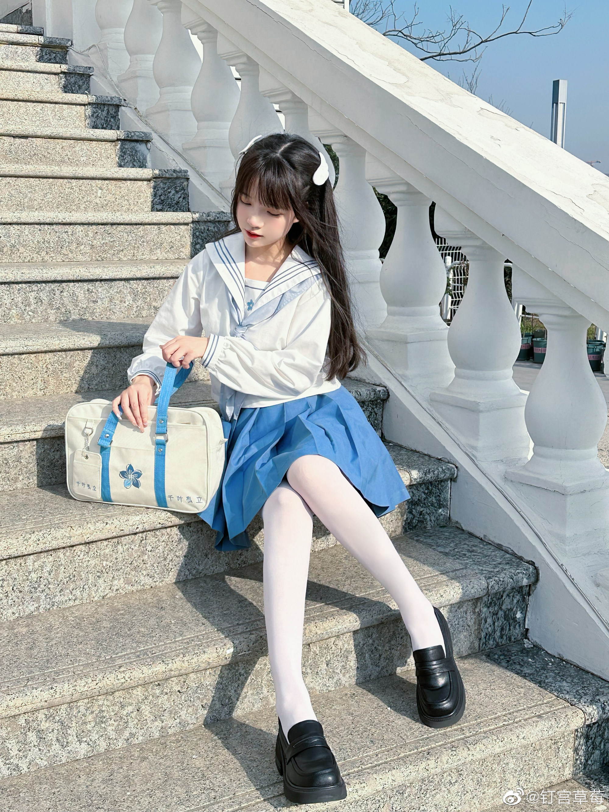 今天我又是清纯可爱的jk少女啦～@钉宫草莓 | 钉宫草莓cos今天我又是清纯可爱的jk少女啦～-coser家，cosplay爱好者，二次元聚集地，动漫文化，新番资讯，ACG，Coser展示
