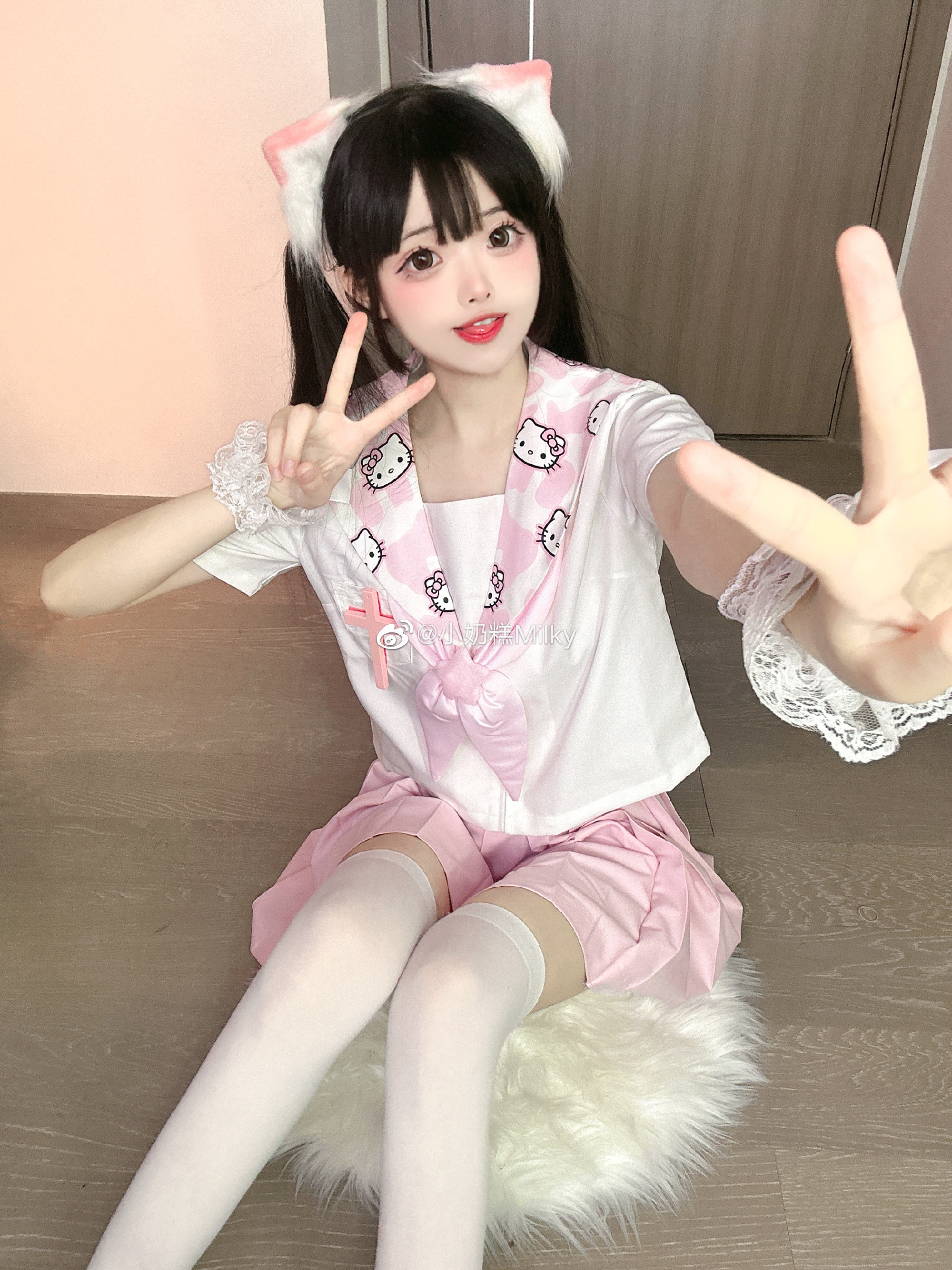 捡个猫家人们!非要跟我回家@小奶糕Milky | 小奶糕Milkycos捡个猫家人们!非要跟我回家-coser家,cosplay爱好者,二次元聚集地,动漫文化,新番资讯,ACG,Coser展示