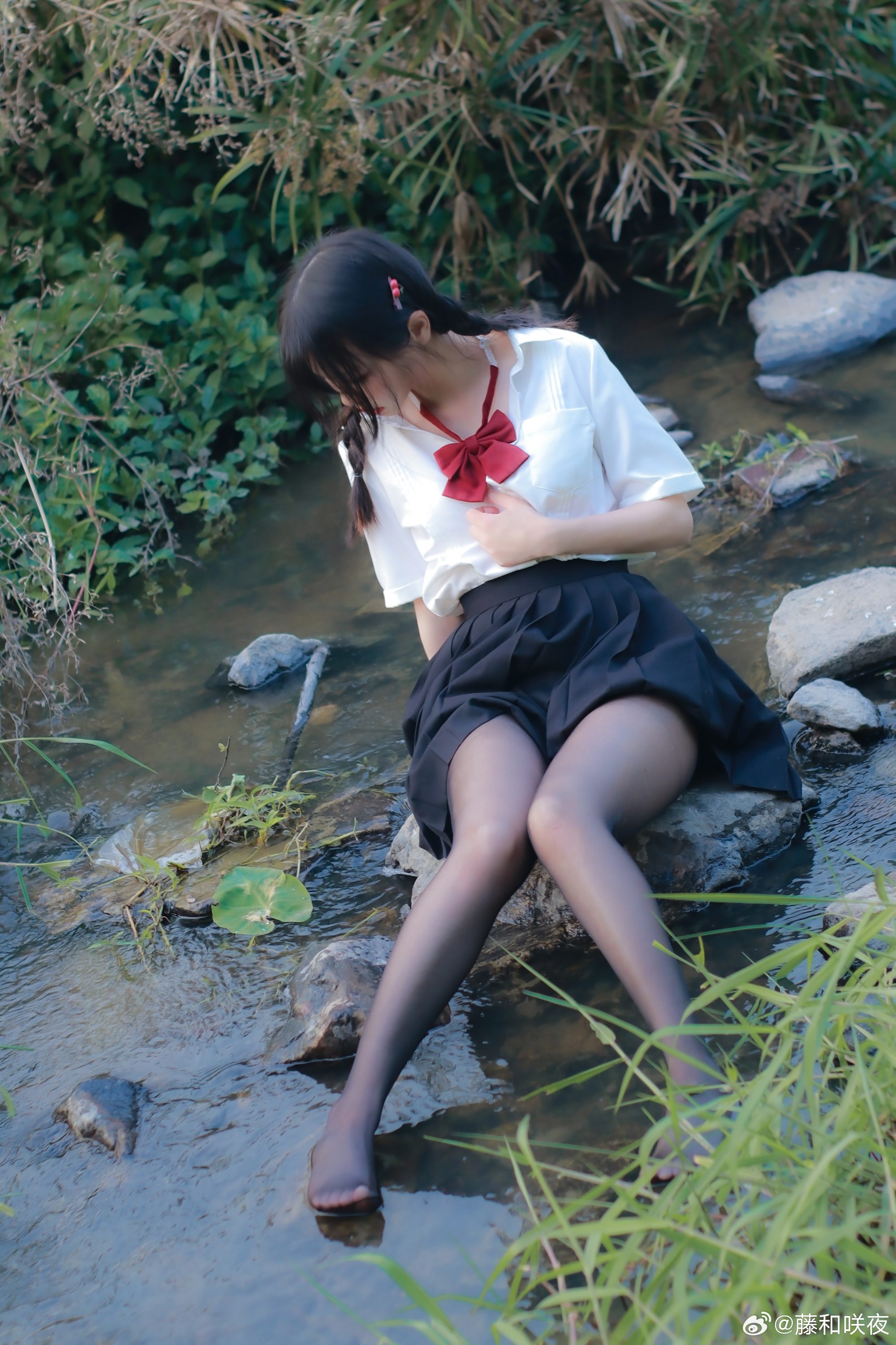 河边的jk少女~ 夏天一起玩水吧~@藤和咲夜 第1张