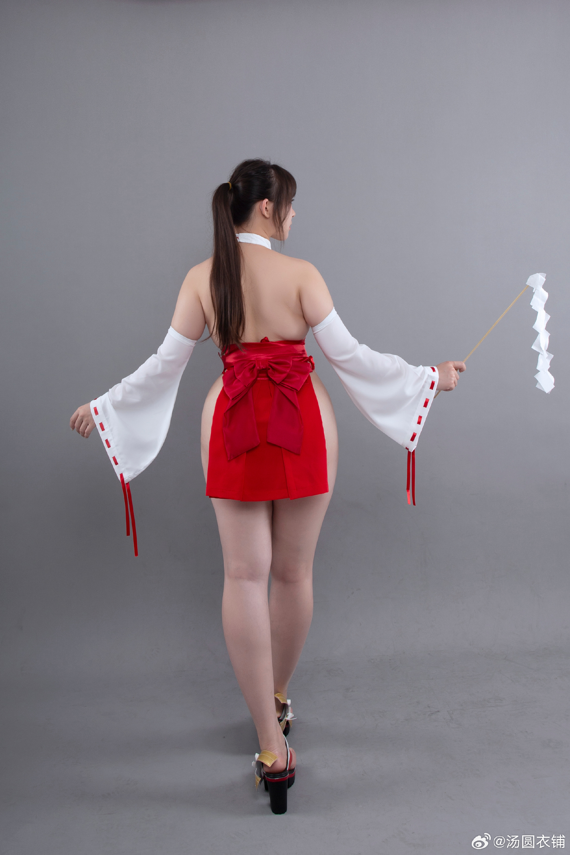 店主亲自上阵试衣@汤圆衣铺 | 汤圆衣铺cos店主亲自上阵试衣-coser家，cosplay爱好者，二次元聚集地，动漫文化，新番资讯，ACG，Coser展示
