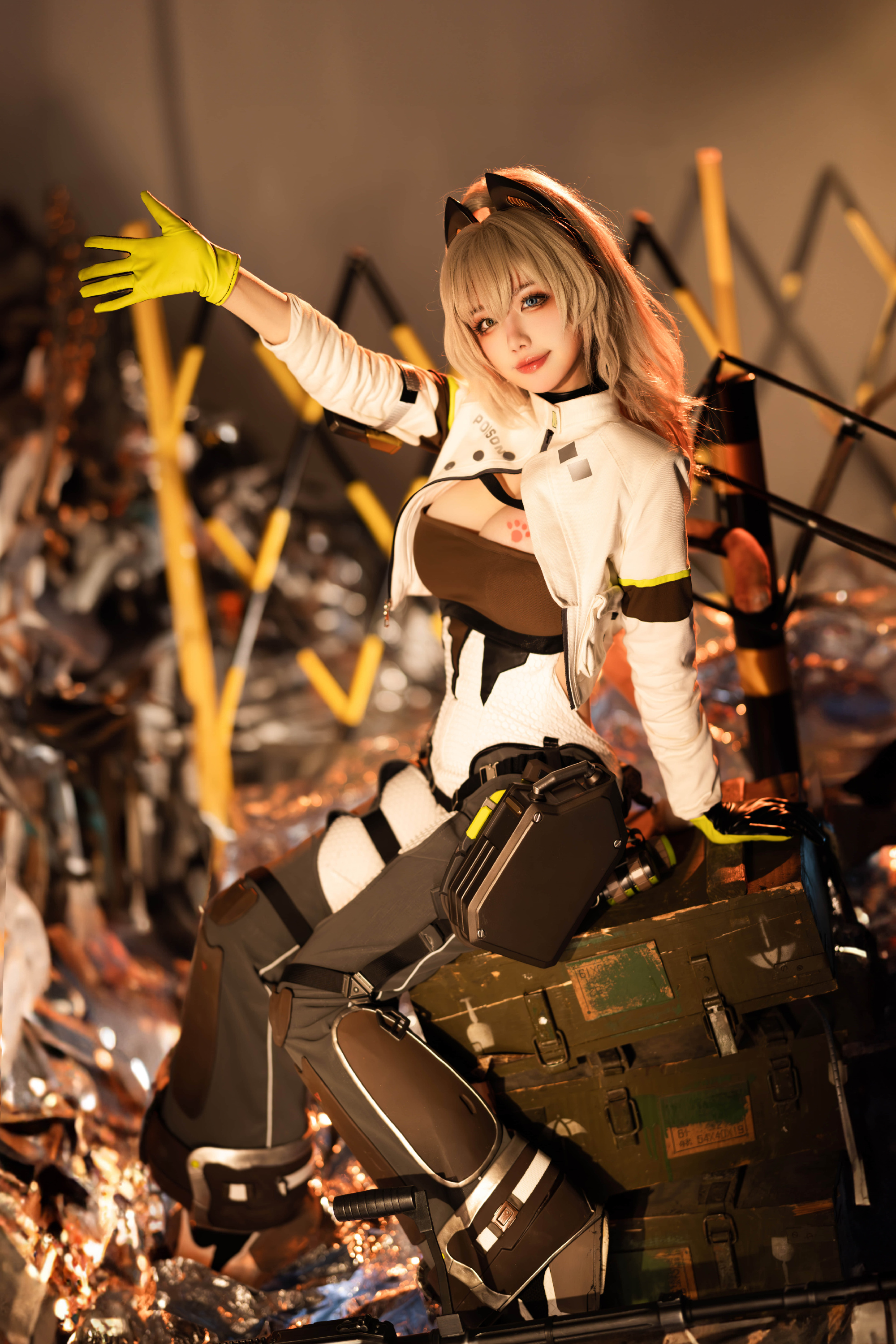 即使是指挥官您,也不能够换掉我的装饰哦。 少女前线2追放 佩里提亚@天夫人 第2张